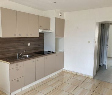 Location Appartement 2 pièces 33m² - Photo 3