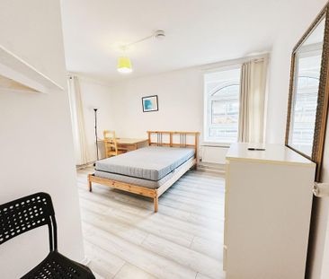 5 bedroom flat share to rent - Photo 1