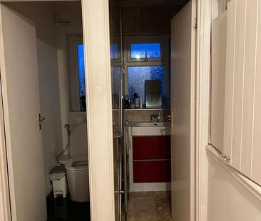 Room in a Shared House, Napier Road Westham, E15 - Photo 4