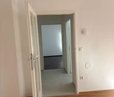 Erstbezug nach Renovierung mit neuer Küche - Photo 5