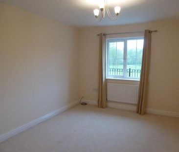 5 bedroom detached house to rent - Photo 5