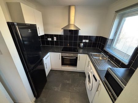 Fairview Circle, Aberdeen - Photo 5