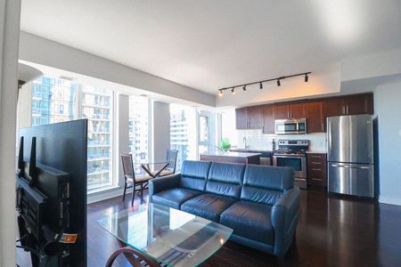 179 Metcalfe Street - 1809 Unit 1809 Ottawa ON K2P 0W1 - Photo 5