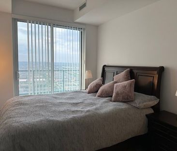 For Lease - 898 Portage Master Bedrm Parkway Unit# 4002, Vaughan, O... - Photo 5