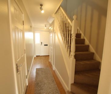 3 bedroom terraced house to rent - Photo 3