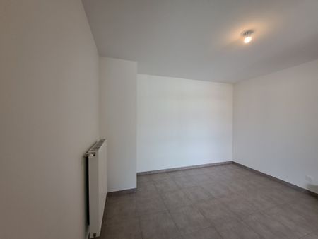 Location Appartement 1 pièce 35m² THONON LES BAINS 74200 - Photo 2