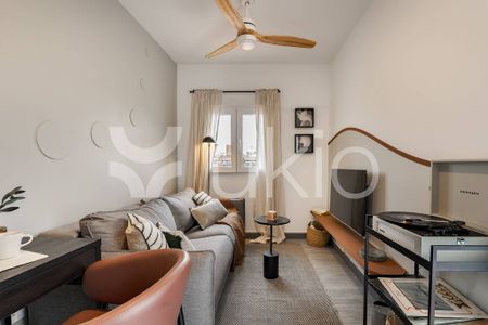 2 room luxury Apartment for rent in Madrid, Spain - Photo 2