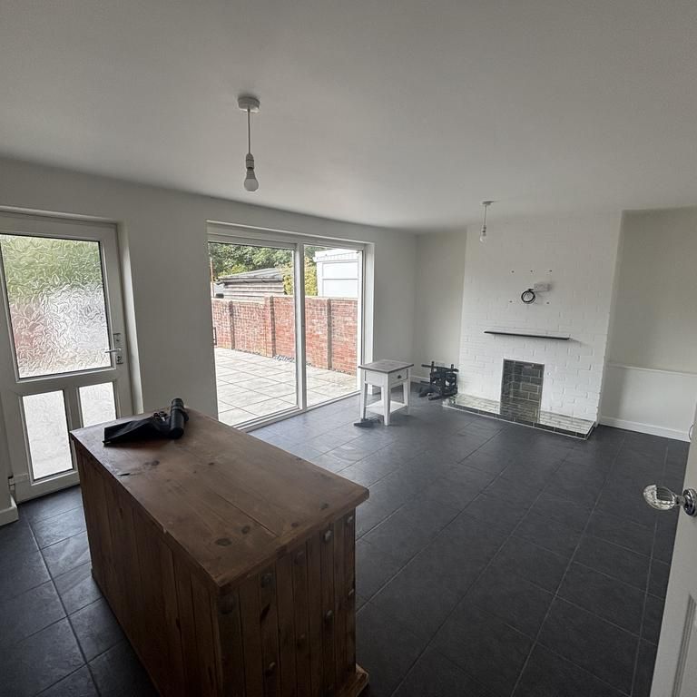 3 bedroom house to rent - Photo 1