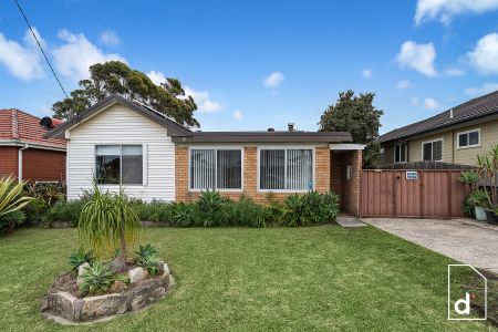 Coastal Cottage In East Corrimal - Photo 2