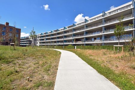 Subliem appartement te huur met prachtig zonneterras net buiten het centrum van Gent! - Photo 2