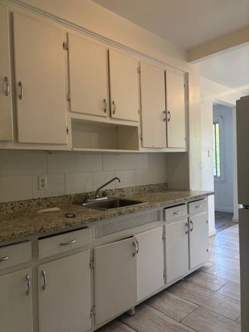 Unit 21: Entire unit - Photo 5