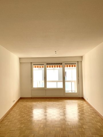 Proche Jonction : 4 pièces avec balcon - Photo 2