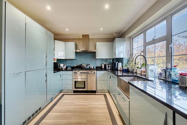 2 bedroom maisonette to rent - Photo 1