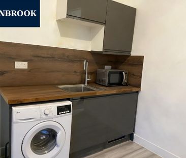 1 bedroom house of multiple occupation to rent - Photo 2