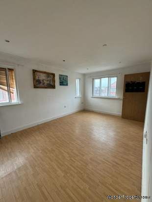 2 bedroom property to rent in Birmingham - Photo 5