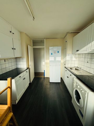 Room in a Shared Flat, Couples Allowed, W9 - Photo 3