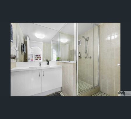 2/107 - 113 Esplanade, Cairns City, Qld 4870 - Photo 4
