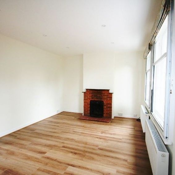 1 Ashford Cottages, Ashford Lane, Dorney,SL4 - Photo 1