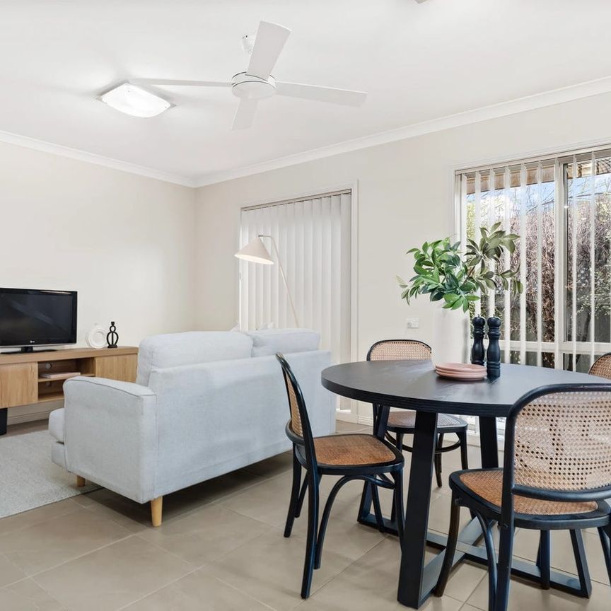 Large Three Bedroom Townhouse - Photo 1