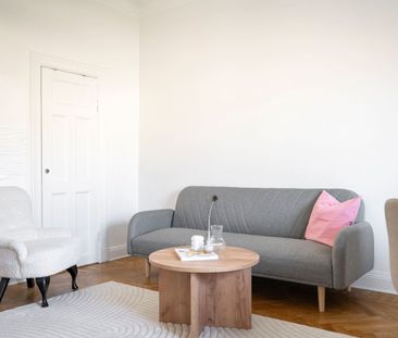 Valhallavägen, Stockholm - Photo 3