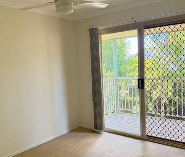 Convenient Living in the Heart of Sunnybank Hills - Photo 5