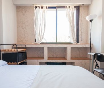 Calle de Rodríguez San Pedro, Madrid, Community of Madrid 28015 - Photo 5