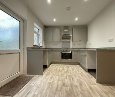 2 bedroom terraced house to rent - Photo 6