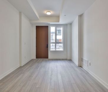 For Lease - 7 Red Squirrel Lane Unit# E-102, Richmond Hill, Ontario - Photo 5