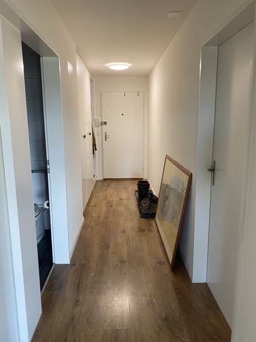 2.5 Zimmer, 66 m², 4. Stock - Foto 3