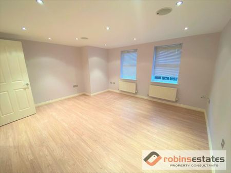 2 bedroom ground floor flat to rent - Photo 4