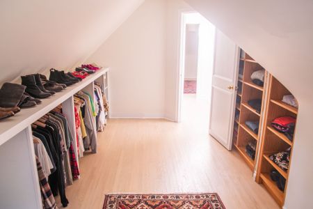 For Lease - 25 Chicora Avenue, Toronto, Ontario - Photo 5