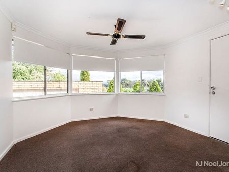 202 Holland Road, BURWOOD EAST - Photo 5