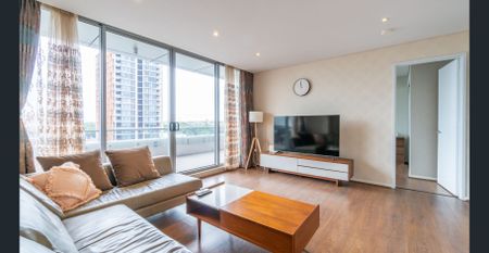 Fully Furnished 3-bedrooms Modern Penthouse with Gym and Pool in Prime Location - Photo 4