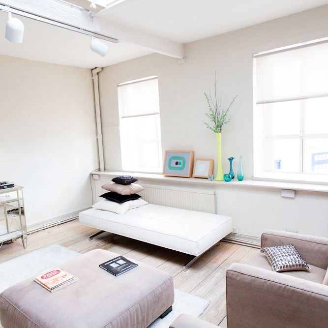5 Bed Terraced House, Daleham Mews, NW3 - Photo 1