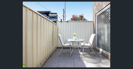 City and Coastal Convenience - Photo 2