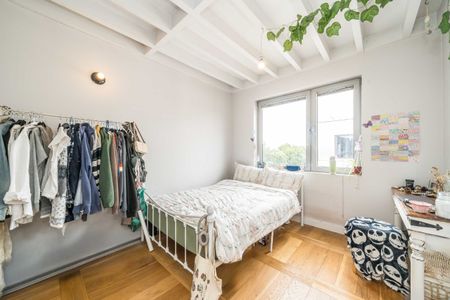 Sandra Court, Mitcham, CR4, London - Photo 5