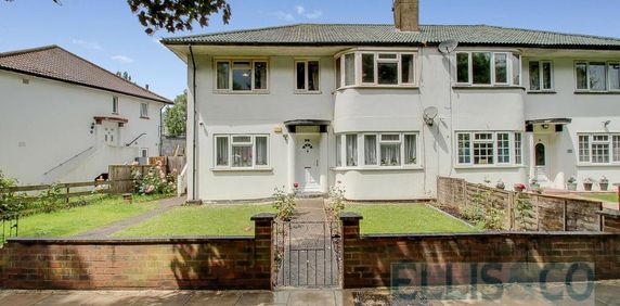 3 bedroom maisonette to rent - Photo 2