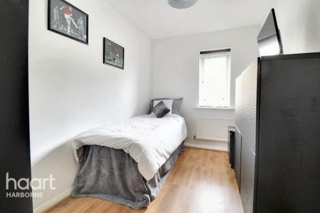 3 bedroom terraced house to rent - Photo 3