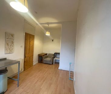 1 Bedroom Property To Rent - Photo 6