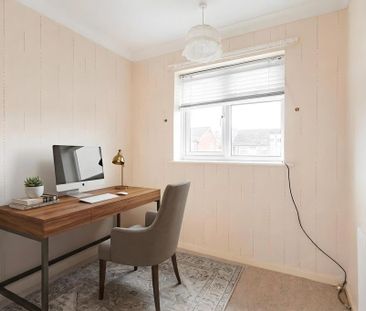 3 bedroom semi-detached house to rent - Photo 5