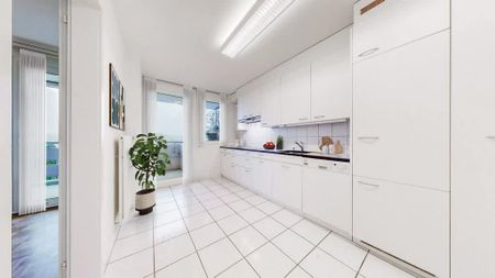 5 Zimmer, 123 m², 2. Stock - Photo 4