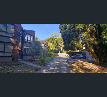 4/178 Doncaster Road, Balwyn North, Vic 3104 - Photo 2