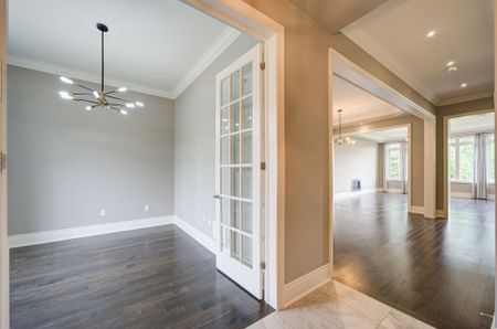 For Lease - 102 Joseph Hartman Crescent, Aurora, Ontario - Photo 5