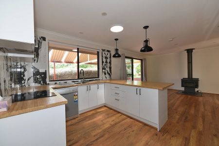 18 Leumeah Street, Sanctuary Point. - Photo 3