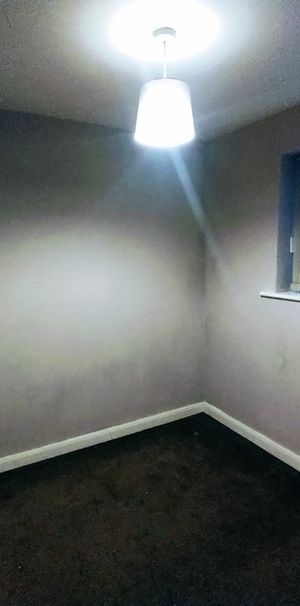 1 Bed Flat, Whingate Mill, LS12 - Photo 1