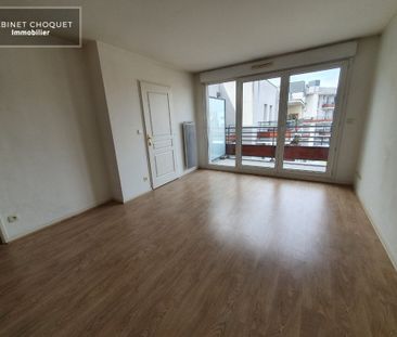 Location Appartement 2 pièces 46m² LA MADELEINE 59110 - Photo 1