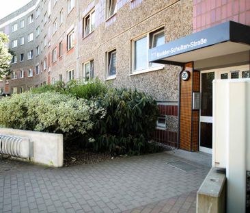 Herrichtung ... 1 - Raum mit Schlafnische in der 3. Etage! - Photo 3