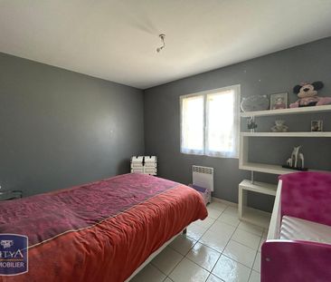 Location Maison 4 pièces 93m² MONCLAR DE QUERCY 82230 - Photo 5