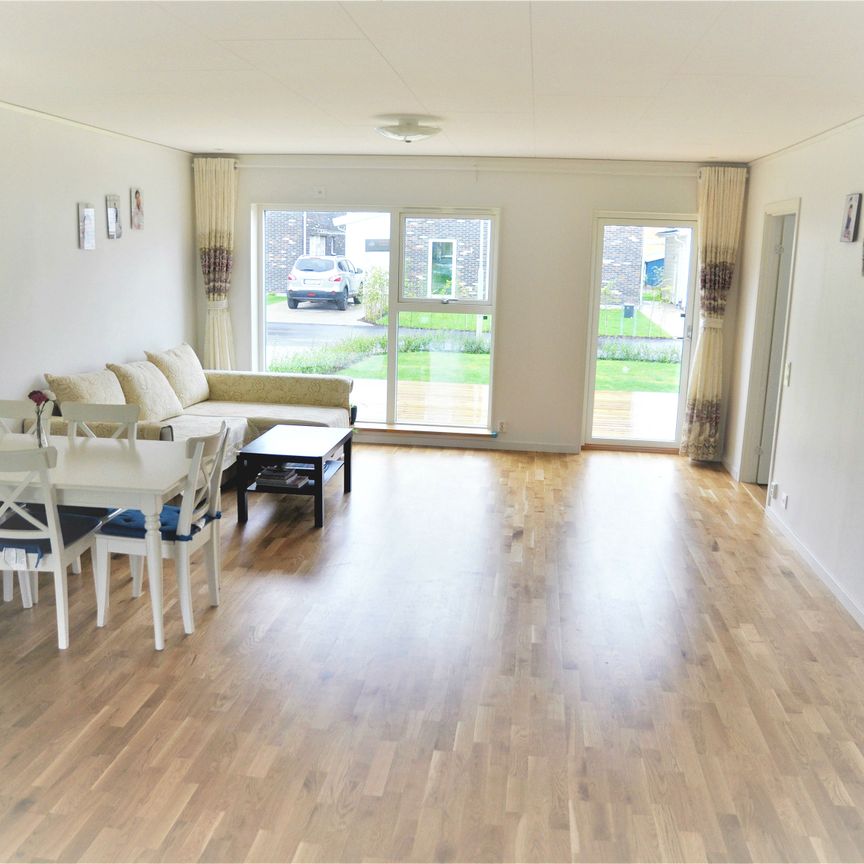 Tågvägen, Hjärup - Photo 1