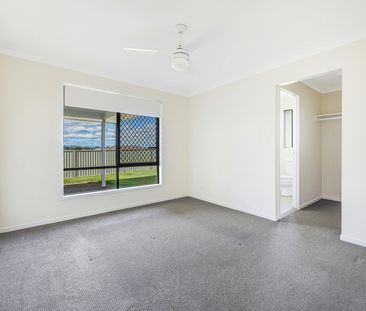 MODERN FAMILY LIVING IN WESTDALE - Photo 2